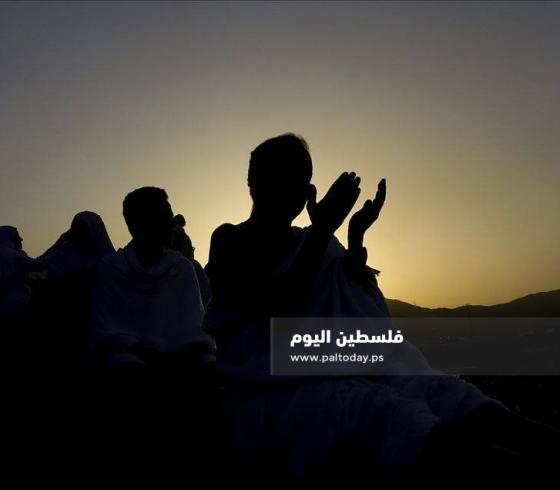  حجاج بيت الله الحرام لصعيد عرفات فجر اليوم ‫(38535687)‬ ‫‬ ‫‬