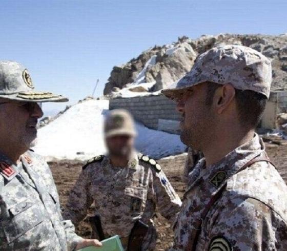 قيادة الثوري الإيراني اثناء تفقد الحدود