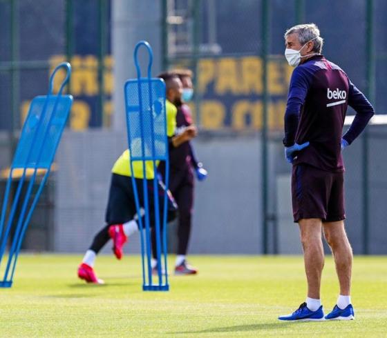 صور: عودة لاعبي برشلونة للتدريب بعد غياب بسبب كورونا