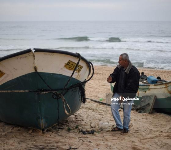 بكر: إغلاق البحر ومنع الصيادين من مهنتهم بسبب سوء الأحوال الجوية