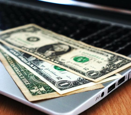 أسعار صرف الدولار في سوريا اليوم في السوق السوداء