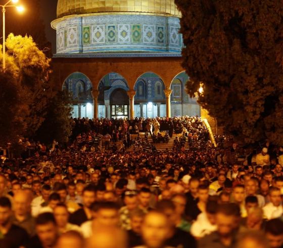  ليلة القدر في المسجد الاقصى‎ المبارك ‫(38928897)‬ ‫‬