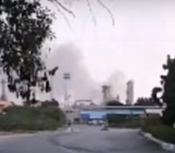 صورة من فيديو الحريق في جزيرة خرج