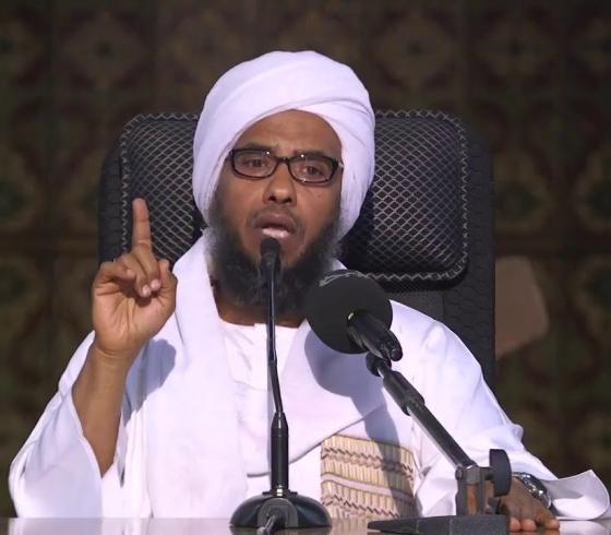 الدكتور عبد الحي يوسف أحد أبرز الدعاة في السودان