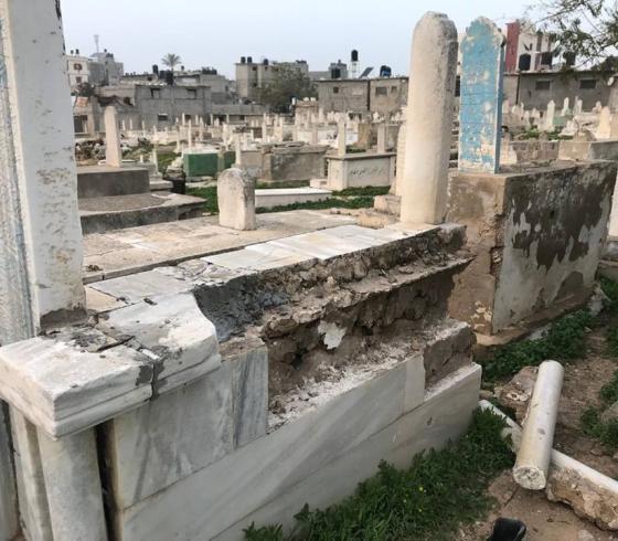 نبش القبور يتواصل