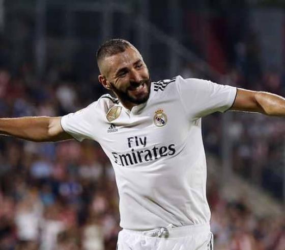كريم بنزيما نجم ريال مدريد الاسباني