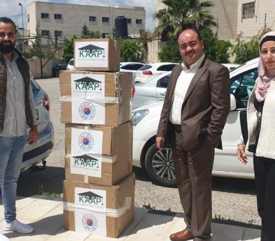 مستلزمات طبيّة من الوكالة الكورية للتعاون الدولي ورابطة خريجين كويكا في فلسطين