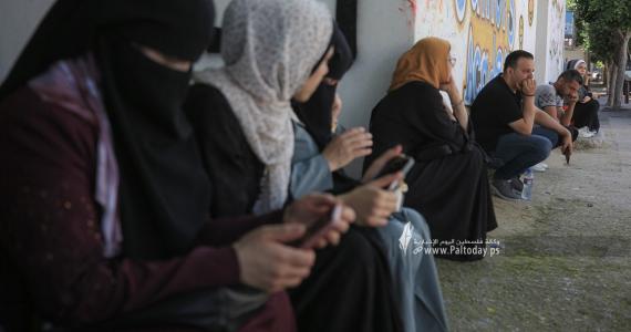 طلبة توجيهي في فلسطين