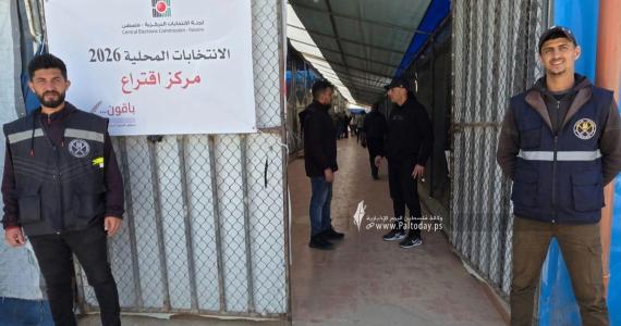 شرطة غزة تؤمن الانتخابات البلدية في دير البلح (6).jpeg
