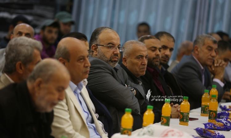 اشهار كتاب درب الصادقين للأسيرين المجاهدين أنور عليان ومحمد أبو طبيخ (28).JPG