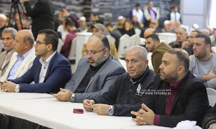 اشهار كتاب درب الصادقين للأسيرين المجاهدين أنور عليان ومحمد أبو طبيخ (14).JPG