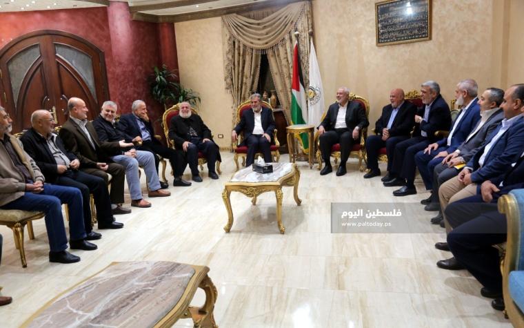 لقاء يجمع النخالة وهنية في القاهرة (7)