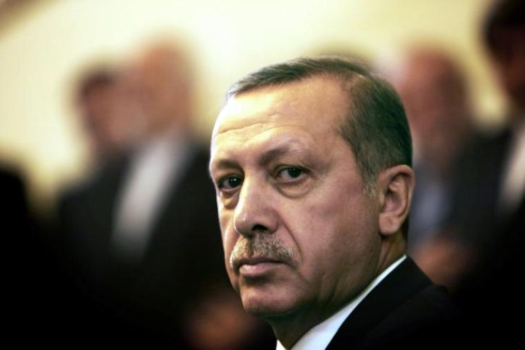 أردوغان يقدم 10 آلاف طن من المساعدات الإنسانية لمسلمي الروهينغا