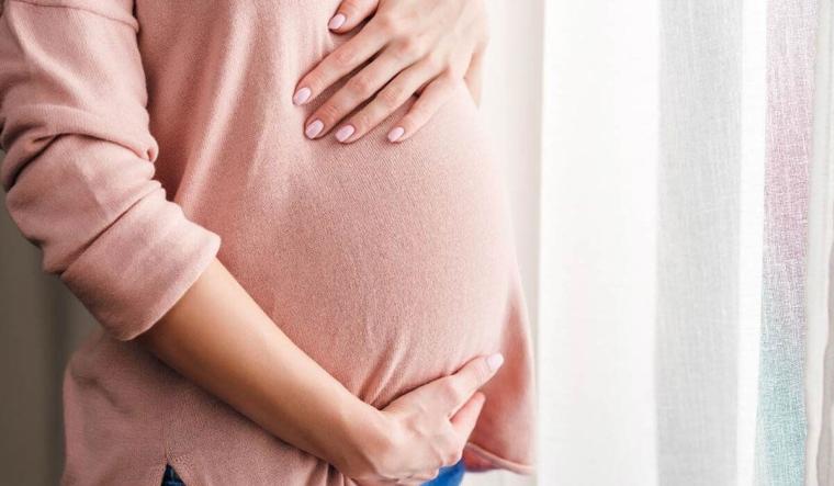 تفسير منام الحمل للمرأة المتزوجة والمطلقة والمخطوبة والحامل والرجل والتوأم 