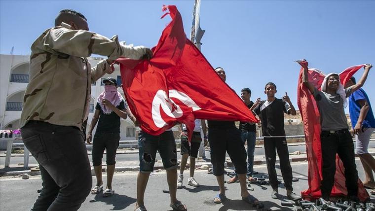 احتجاجات تونس.