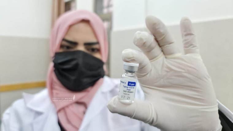 الصحة برام الله تعلن بدء حملة التطعيم ضد "كورونا" والفئات المستهدفة