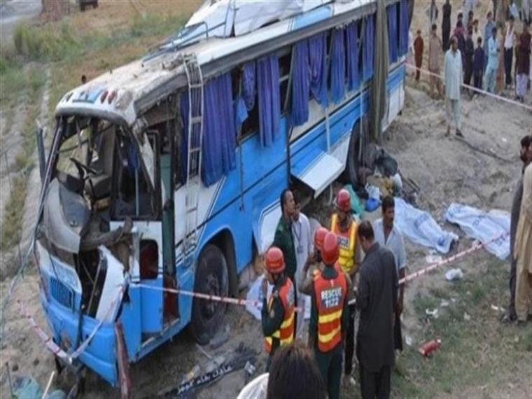 سقوط حافلة في سريلانكا تتسبب بوفاة 14 شخص.jpg