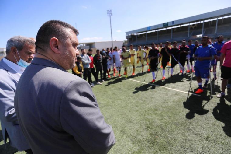 رئيس بلدية دير البلح يشارك في افتتاح بطولة كرة القدم للبتر الدورة الربيعية للتنشيط