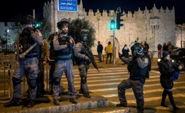 عباس يستنكر تحريض المستوطنين واعتداءات الاحتلال على المقدسيين في القدس  