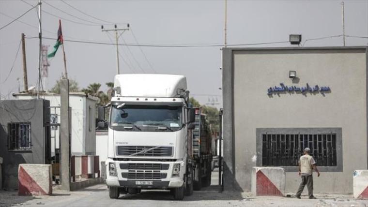أبو الريش: الاحتلال يواصل منع إدخال مواد الخام والمستلزمات الزراعية لقطاع غزة