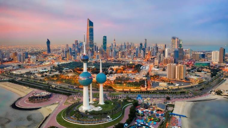 الكويت تسجل إلى درجات حرارة في العالم