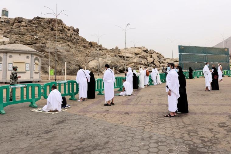 وزارة الحج السعودية تعلن نجاح خطط التصعيد والتفويج للحجاج