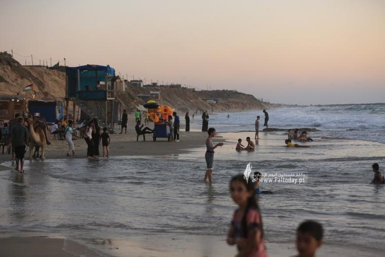 شاطئ مدينة دير البلح وجهة سياحية لغزة (3).JPG
