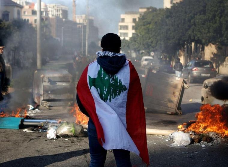 3 قتلى خلال 24 ساعة وعدد من الجرحى بسبب الوقود في لبنان