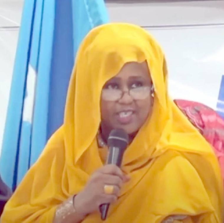 سيدة صومالية تسعى للفوز.jpg
