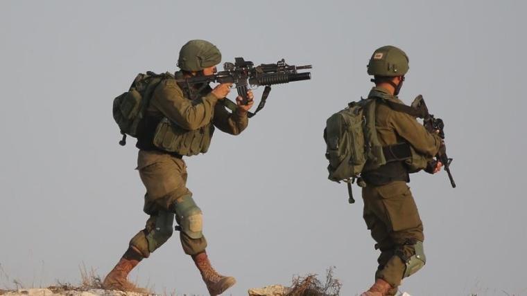 الجيش الاسرائيلي على حدود لبنان.jpg