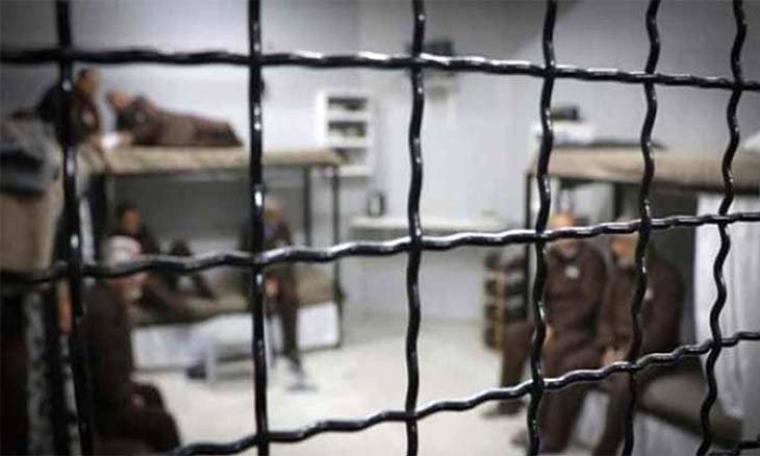 الأسير الفلسطيني: تفاقم معاناة الأسرى في سجن النقب