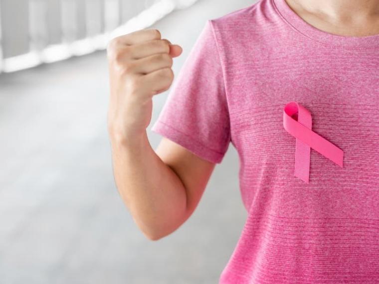 علامات وأعراض مرض سرطان الثدي