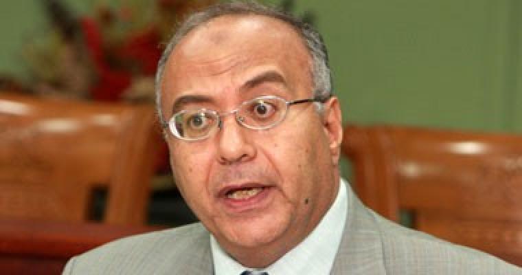 د. محمد السعيد إدريس  