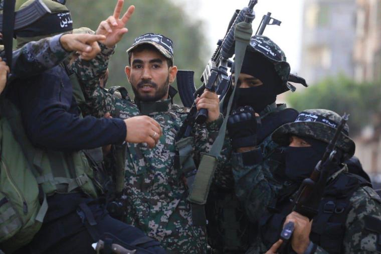 المجاهدين تستقبل الأسير المحرر محمد النجار بعد الإفراج عنه من سجون الاحتلال.jpg