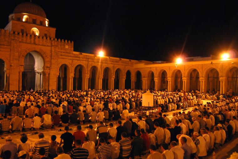 صلاة التراويح.jpg