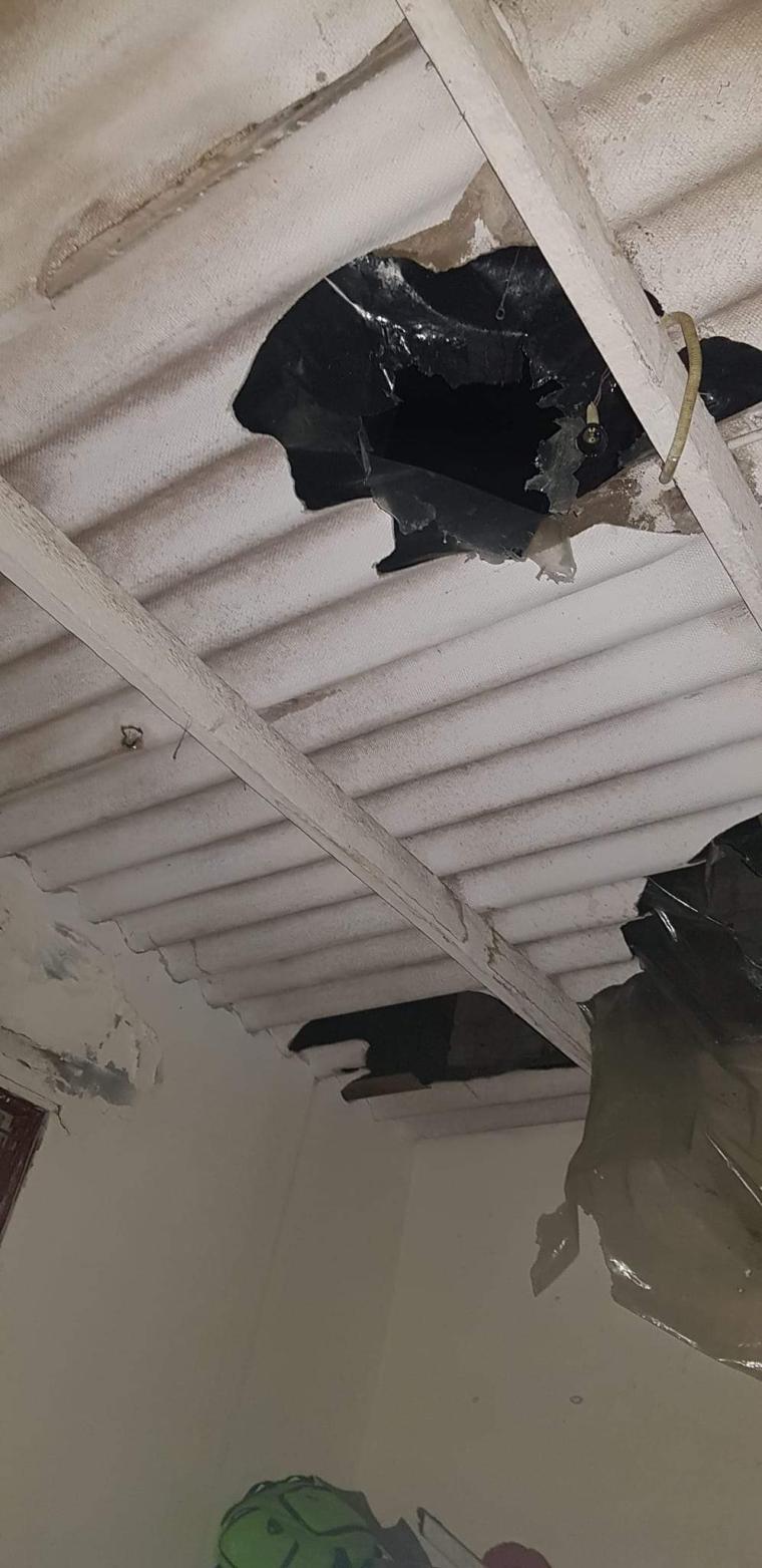 انهيار سقف منزل (2).jpeg