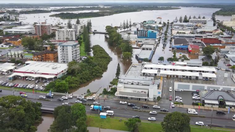 فيضانات أستراليا