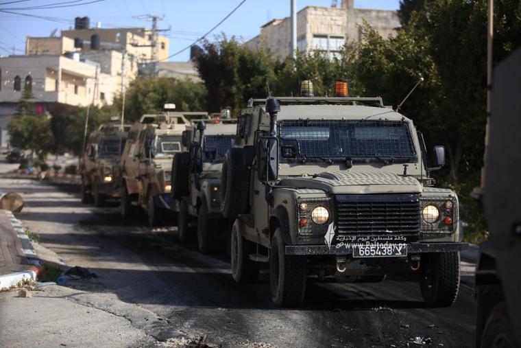 جيش الاحتلال يعزز عمليات التفتيش في نابلس