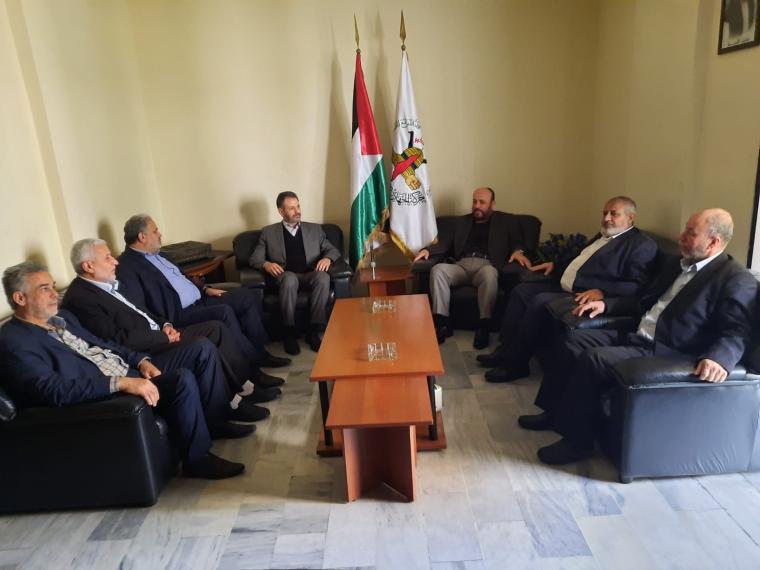 الجهاد تستقبل حماس في لبنان