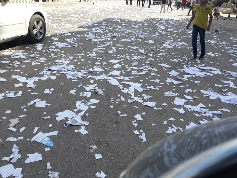 الكتب المدرسية.jpg