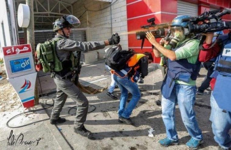 قوات الاحتلال تعتدي على الصحفيين اليوم 2022