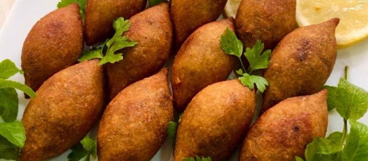 طريقة عمل كبة البرغل والسميد في البيت بدون ماكينة 