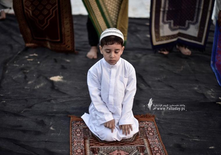 كيفية صلاة الاستخارة للزواج..دعاء الاستخارة مكتوب بخط كبير