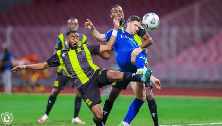الهلال والاتحاد.jpg