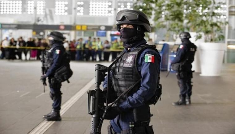 الشرطة المكسيكية.jpg