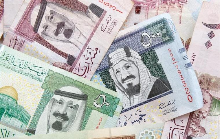 الريال-السعودي-في-البنوك.jpg