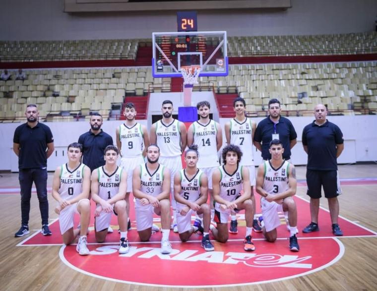 2منتخب كرة السلة.jpg