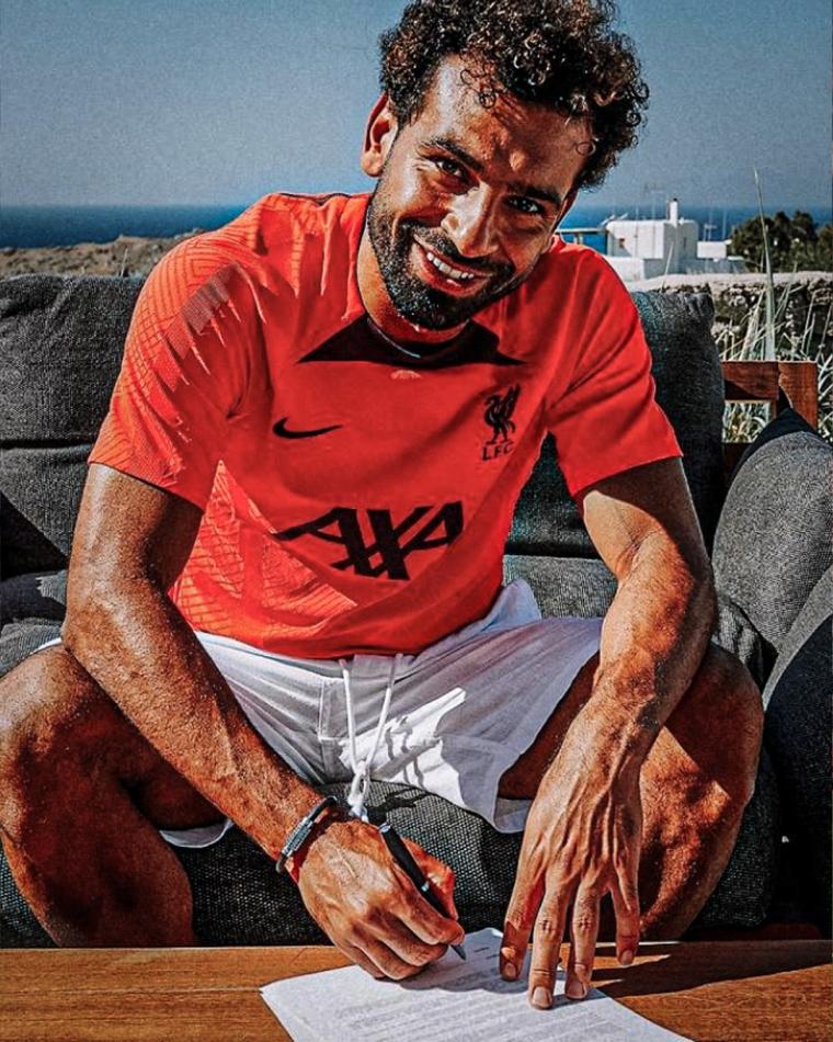 عقد محمد صلاح مع ليفربول 2022- راتب محمد صلاح