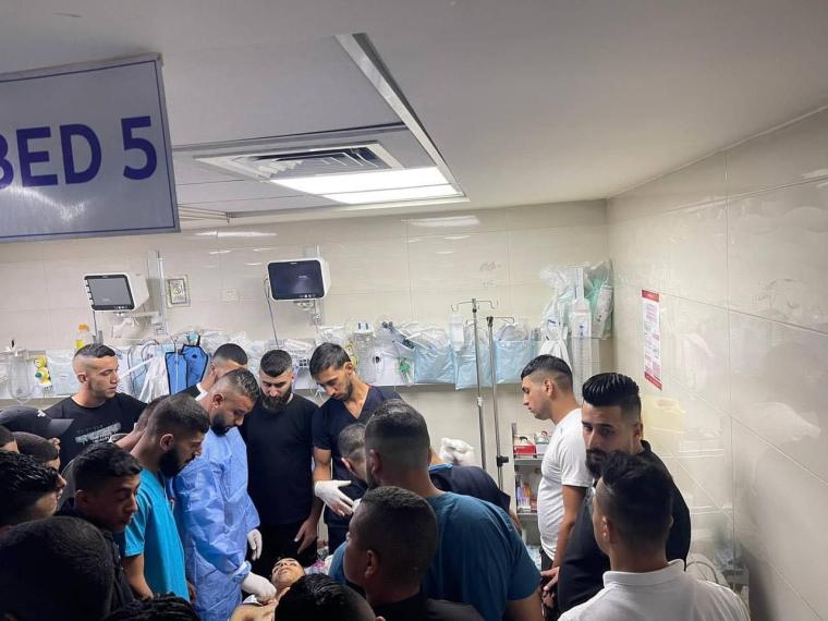 شهيد وإصابات خلال اقتحام الاحتلال لمحيط قبر يوسف في نابلس