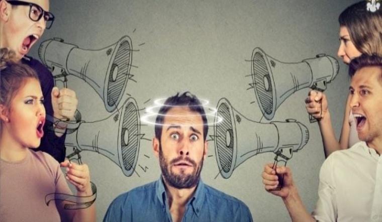 ارضاء الناس على حساب أنفسنا